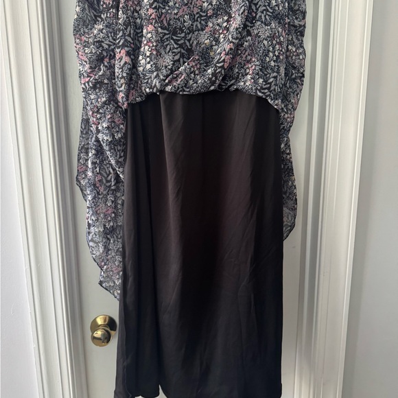 Julia Jordan Black and Gray Ruffled Tiered Long Sleeve Dress Size 16 - Picture 6 of 7